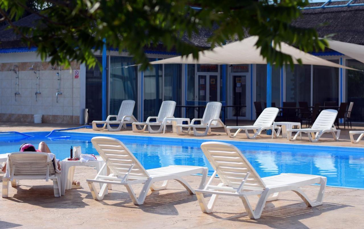 Hotel Sunrise Crișan Eksteriør billede