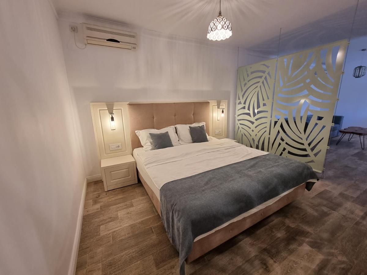 Hotel Sunrise Crișan Eksteriør billede